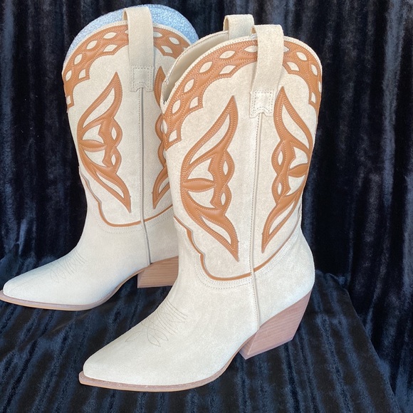 Steve Madden Shoes - Steve Madden Wynter Sand Suede Boots 8.5